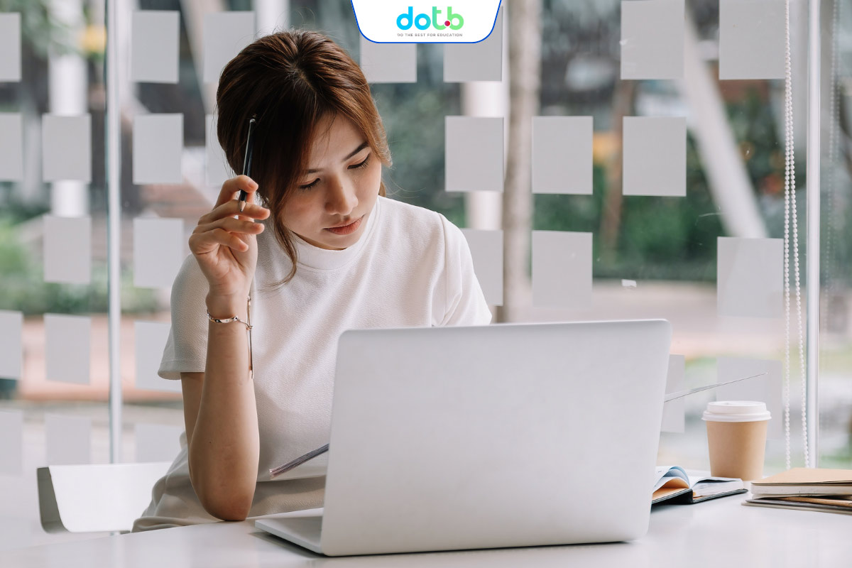 Cần cân nhắc nhiều tiêu chí để lựa chọn phần mềm quản lý doanh thu phù hợp cho trung tâm và doanh nghiệp